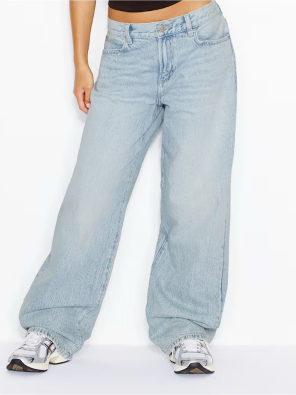 Garage Low-Rise Baggy Jeans in Lina Blue